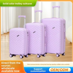 Juego de maletas <span class=keywords><strong>con</strong></span> <span class=keywords><strong>ruedas</strong></span> de tres piezas <span class=keywords><strong>con</strong></span> nuevo diseño elegante y logotipo personalizado <span class=keywords><strong>Maleta</strong></span> <span class=keywords><strong>con</strong></span> <span class=keywords><strong>ruedas</strong></span> de material PP de color sólido de gran capacidad - Product Image 2