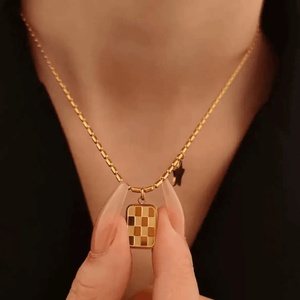 2024 Hot Selling Classic Jewelry Necklace Stainless Steel Pendant Necklace With New Design Wholesale - Product Image 6