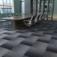 Ubin Karpet Kantor Polipropilena 50x50cm yang Dapat Dilepas, Ubin Karpet Komersial Jacquard Patchwork Cut Pile