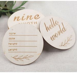 Hello World Plaques en bois pour annonces de naissance, accessoires photo, disques circulaires en bois, panneaux et cartes de jalons mensuels pour bébé - Product Image 2