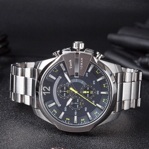 นาฬิกาโครโนกราฟสามหน้าปัดแฟชั่นหรูหราขายดี สายสแตนเลสสตีล สำหรับผู้ชาย สไตล์สปอร์ต ควอตซ์ กันน้ำ น้ำหนักเบา - Product Image 4