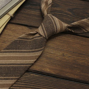 Dasi Formal Pria 7 cm Gaya Kasual Vintage Inggris Dasi Wanita Preppy Katun-Linen Khaki Kuning Bergaris - Product Image 6