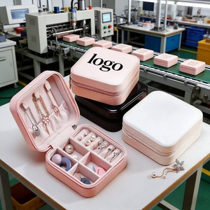 Custom Jewelry Organizer Box with logo Fashion Women Girls Jewelry Organizer Zipper Closure Portable Jewelry Travel Box - Product Image 1