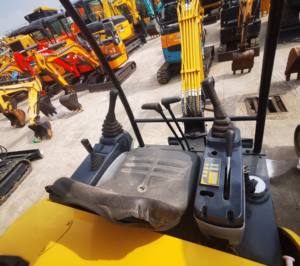 Facile à utiliser, KOMATSU PC20MR, machine de 2 tonnes, moteur puissant de 15,5 kW, moteur diesel, excavatrice d'occasion PC20MR - Product Image 6