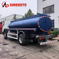 Prix Usine Nouveau Camion Citerne Sinotruk Howo 4x2 10000L 10CBM pour Transport de Carburant, Essence, Diesel et Remise en Carburant Mobile