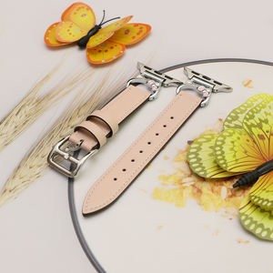 Correa de Reloj de Cuero <span class=keywords><strong>Rosa</strong></span> para <span class=keywords><strong>Apple</strong></span> <span class=keywords><strong>Watch</strong></span> Ultra 2 49mm 45mm 40mm, Correa para Reloj Inteligente con Adaptador Metálico y Accesorios Decorativos - Product Image 1