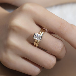 Anillo de oro amarillo de 14 quilates con esmeralda y diamantes para mujer, Messi Jewelry MSR-1376 - Product Image 5