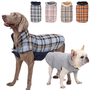Ropa de <span class=keywords><strong>cachorro</strong></span> de <span class=keywords><strong>Bulldog</strong></span> Francés de diseñador de lujo al por mayor, chaqueta de invierno para perros a la moda adorable, hecha de poliéster, ropa para mascotas - Product Image 2