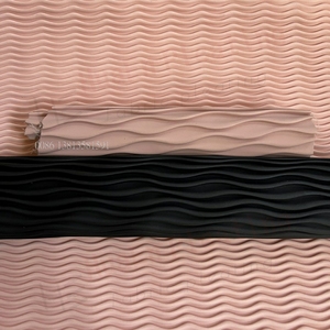 Changzhou Huaen Factory, nueva máquina plisadora de cuero para uso doméstico, poliéster, terciopelo, satén, seda, crepé, fibra de viscosa - Product Image 1