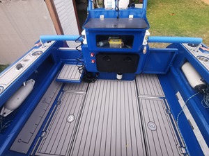 <span class=keywords><strong>Bateau</strong></span> de plaisance de luxe en aluminium Gospel Boat 7,5 m (25 pieds) rapide, économique et facile à manier, type Walk Around, pour la <span class=keywords><strong>pêche</strong></span>, la croisière et les excursions. - Product Image 6