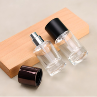 Vente en gros d'usine, flacon de parfum de luxe en verre de 20 ml/50 g, forme cylindrique, fond épaissi, vaporisateur à pompe, ne se casse pas facilement, boîte vide
