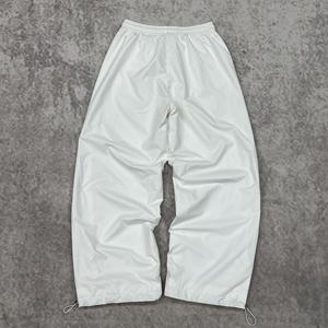 Pantalon de survêtement surdimensionné en nylon avec logo personnalisé en gros pour hommes pantalon de survêtement baggy à jambes larges et à rayures avec impression de haute qualité - Product Image 2