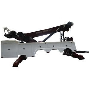 Camion de dépannage diesel manuel robuste de 25 tonnes, neuf et de qualité supérieure, avec flèche de levage rotative et télécommande - Product Image 3