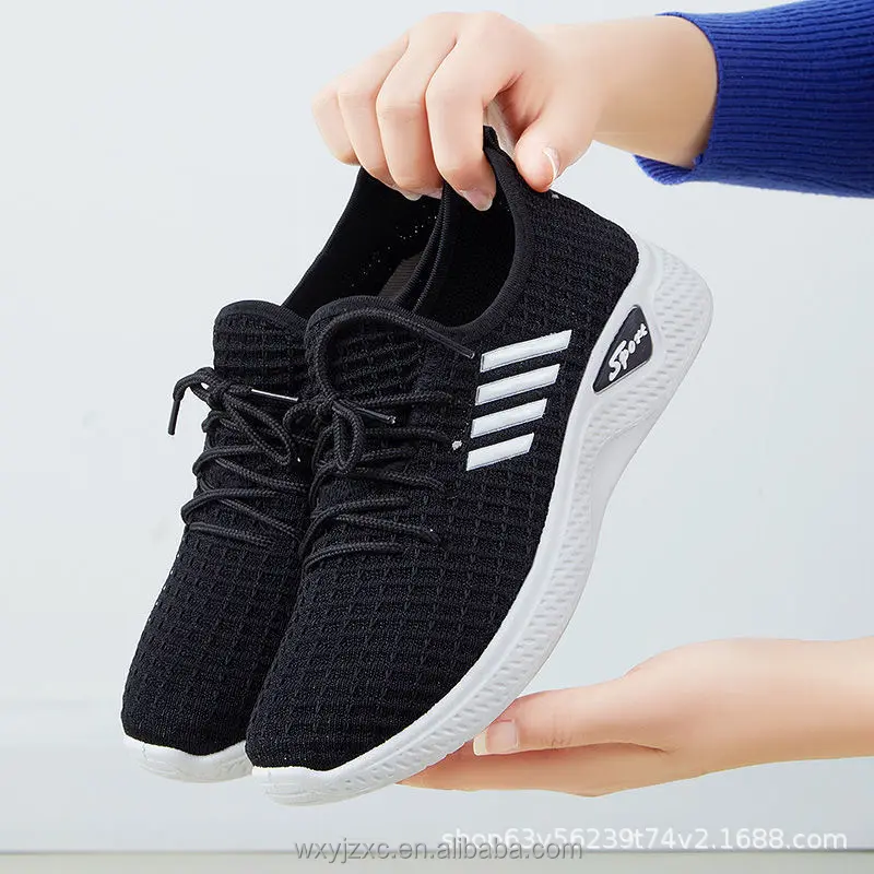 2023 Nieuwe Collectie Mode Ademende Vliegende Geweven Sneakers Hardloopsportschoenen Voor Dames En Dames Zwart Casual Zapatos Schuhe