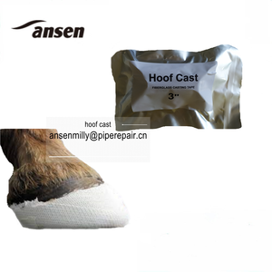 منتجات العناية بالخيول، ضمادة الأرجل الطبية من الألياف الزجاجية للخيول، شريط تثبيت طبي أسود اللون من الألياف الزجاجية والبوليستر - Product Image 2