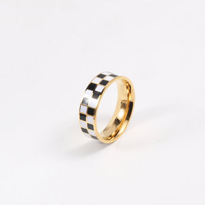 Joolim-joyería de acero inoxidable chapado en oro de 18K para mujer, anillos gruesos a cuadros blancos y negros para mujer, venta al por mayor - Product Image 5
