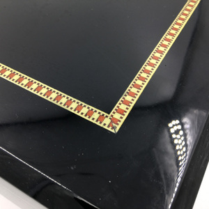 Laqué noir Finition Brillante MDF En Bois 12 Fentes Montres Boîte Avec Serrure À Clé - Product Image 4