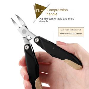 Dispositif pliant unique Ciseaux à ongles multifonctions et pince à incrustation d'ongles <span class=keywords><strong>pour</strong></span> pédicure <span class=keywords><strong>pour</strong></span> une utilisation de beauté <span class=keywords><strong>pour</strong></span> les doigts - Product Image 2