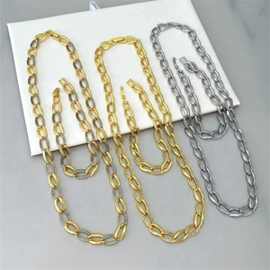 Collar de <span class=keywords><strong>Cadena</strong></span> con Eslabones de Corazón de Cobre Chapado en Oro <span class=keywords><strong>FM</strong></span>-LAN1133, Collar con Corazón Hueco Grueso, Estética Y2K, Joyería Dulce y Moderna, Regalo - Product Image 3