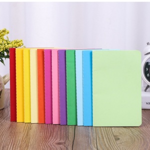 Carnet de notes A6 <span class=keywords><strong>pas</strong></span> <span class=keywords><strong>cher</strong></span> avec couverture en kraft arc-en-ciel, reliure cousue, carnet de notes ligné coloré pour étudiants et enfants en stock - Product Image 1