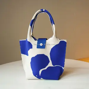 नीला सफेद पर्यावरण के अनुकूल विंटेज बुना हुआ शोल्डर बैग रेट्रो टॉप हैंडल होबो बैग महिलाओं का कैजुअल हैंडबैग बाल्टी पर्स