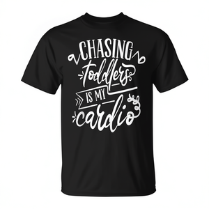T-shirt Chasing Toddlers Is My Cardio à col rond et manches courtes, impression sérigraphique, pour femme adulte - Product Image 3