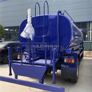 Camión rociador <span class=keywords><strong>de</strong></span> <span class=keywords><strong>agua</strong></span> camión <span class=keywords><strong>de</strong></span> <span class=keywords><strong>agua</strong></span> Isuzu <span class=keywords><strong>6000</strong></span> <span class=keywords><strong>litros</strong></span> - Product Image 4