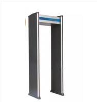 Porte de détection de métaux extérieure à six zones, étanche, anti-collision, protection IP44 pour aéroports, gares, hôtels