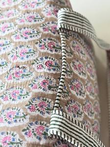 Sac de voyage décontracté en coton pour femme, grand format, écologique, léger et durable, idéal pour les voyages et le rangement en extérieur, design week-end fait main - Product Image 2