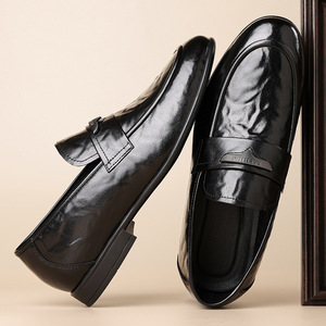 Mocasines Negros de Cuero Genuino Hechos a Mano para Hombre, Zapatos de Vestir Casuales de Negocios, Suela Antideslizante Cómoda - Product Image 4