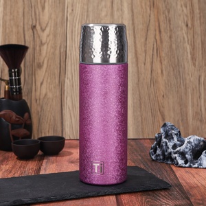 Bình giữ nhiệt chân không cao bọc Titan hiện đại ánh sáng sang trọng Bộ quà tặng doanh nghiệp tách trà nước gắn trên xe di động - Product Image 5