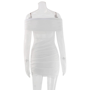 Mini Abito Bianco Sexy <span class=keywords><strong>con</strong></span> Spalle Scoperte, Maniche Lunghe in <span class=keywords><strong>Pizzo</strong></span> e <span class=keywords><strong>Spacco</strong></span>, <span class=keywords><strong>Vestito</strong></span> Aderente a Maniche Lunghe - Product Image 3