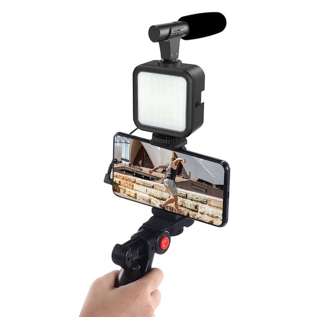 OEM logo Printing Smartphone Video Vlog Kit LED Selfie Fill Light Mini Tripod Vlogging Kit Microphone Vlogging Studio Kits