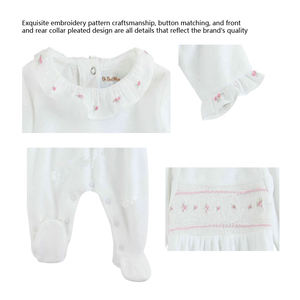 Nuova Tutina da Bimba in Cotone Organico Naturale Lavorata a Maglia con Colletto a Loto Ricamato a Mano Alla Moda - Product Image 3