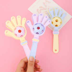 Sonajero con forma de balón de fútbol para bebés, juguete de plástico para bebés y niños pequeños de 0 a 24 meses, unisex - Product Image 2