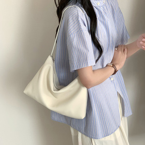Bolsa Hobo Minimalista de Couro Macio com Zíper 2026 Nova Casual Versátil de Grande Capacidade em Couro Genuíno para Mulheres - Product Image 3