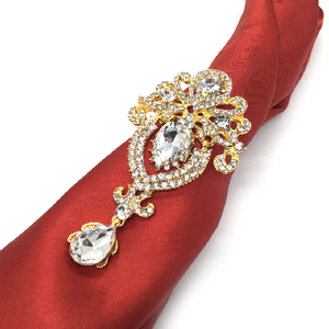 <span class=keywords><strong>Portatovaglioli</strong></span> artigianali per festa nuziale <span class=keywords><strong>portatovaglioli</strong></span> in metallo inciso <span class=keywords><strong>argento</strong></span> - Product Image 2