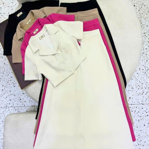 Conjunto de falda larga de 2 piezas para mujer Yuhong, ropa fácil de usar, moda natural, lavable, embalaje personalizado, fabricado en Vietnam. - Product Image 2
