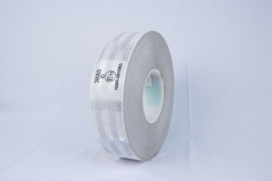 <span class=keywords><strong>Cinta</strong></span> reflectante PET Material de alta visibilidad <span class=keywords><strong>para</strong></span> aumentar la seguridad y la conciencia - Product Image 2