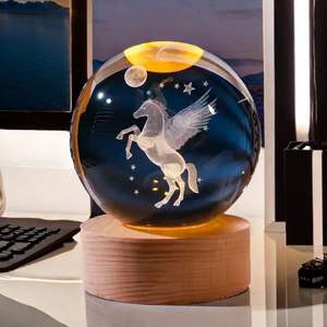 Nueva Lámpara de Noche con Bola de Cristal 2024, Adorno Luminoso con Base de Resina, Adorno Artesanal de Vidrio, Tallado Interno en 3D, Regalo de Cumpleaños - Product Image 1