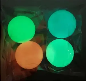 Лидер продаж светящийся в темноте мягкий мяч для снятия стресса разных цветов липкий потолочный шар для детских игрушек