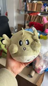 LLavero de pez globo de Río Verde animal terrestre personalizado, juguete de peluche, logotipo bordado con relleno de algodón PP de raqueta para exhibición promocional - Product Image 6