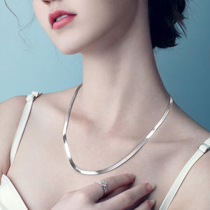 Rinntin สร้อยคอโซ่ชุบทอง18K SC35เงินสเตอร์ลิง3มม. 925แบน <span class=keywords><strong>Herringbone</strong></span> สำหรับผู้หญิงผู้ชาย - Product Image 4