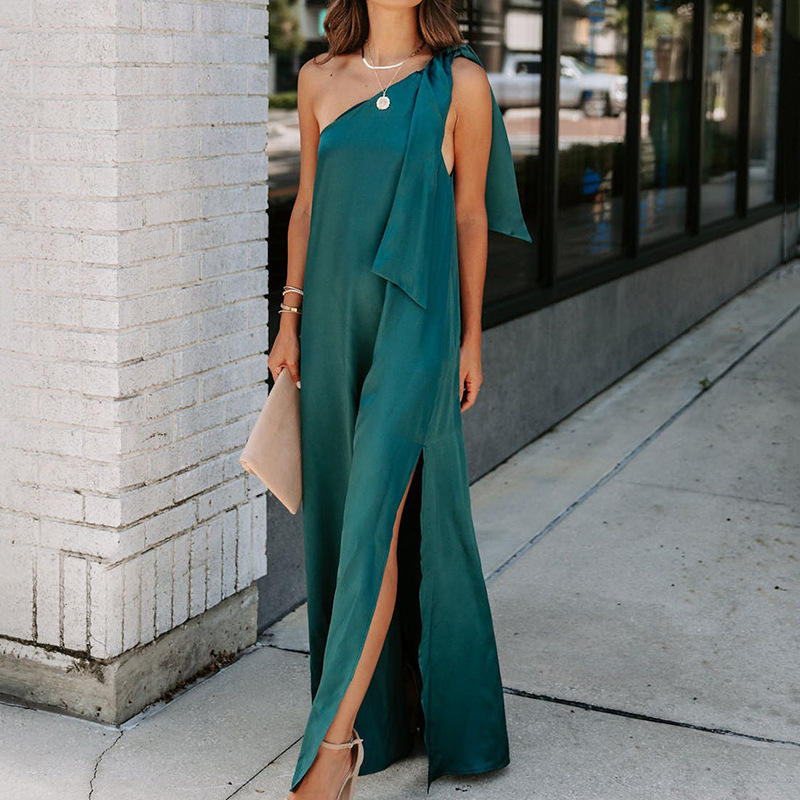 สีเขียว