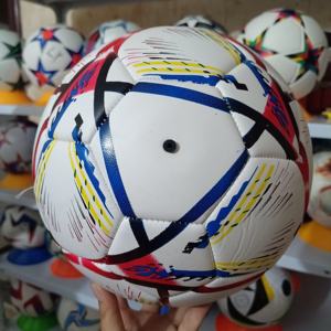 Balón de Fútbol de 4 y 5 Tallas, Balón de Entrenamiento, Balón Oficial de Liga, Calidad Original Molten, Balón de Fútbol de Alta Gama - Product Image 2