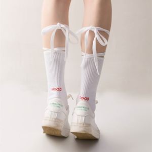 ถุงเท้าผ้าฝ้ายลายโลลิต้าแบบผูกเชือกสำหรับผู้หญิง ถุงเท้ากีฬาสีดำขาวแบบสั้น - Product Image 5