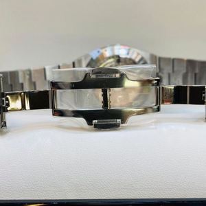 Reloj de Hombre Clásico, Elegante y Sencillo de Alta Calidad con Correa de Aleación con Detalle de Cocodrilo, Reloj Mecánico Impermeable Unisex Vacheron - Product Image 5