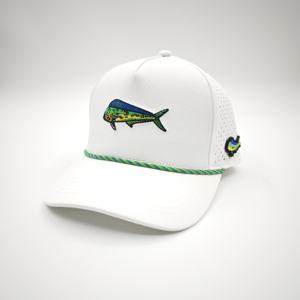 Casquette Snapback Imperméable Ajustable avec Logo Brodé de Haute Qualité, Découpe Laser Personnalisée, Trous de Performance et Motif Léopard à Pois - Product Image 3