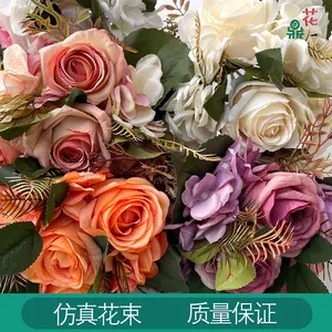 O buquê de 7 mãos segurando rosas fabricantes vendas diretas rosas artificiais decoração de janelas interiores flores de seda