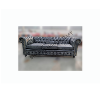 Canapé Chesterfield 3 places avec revêtement en cuir capitonné profond, design classique élégant, parfait pour le salon